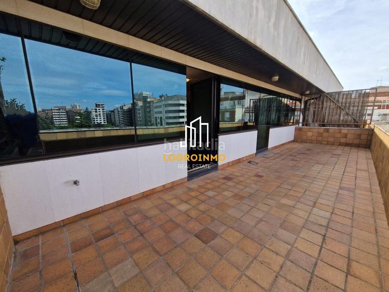 Foto bee7c942-f82d-4131-b9cd-c9519e12d763. Ufficio con riscaldamento in Gran Via Logroño