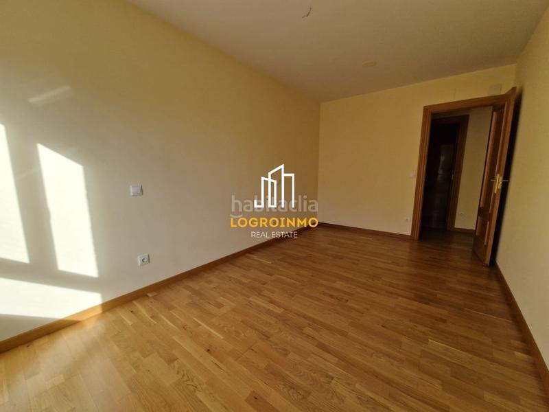 Foto 1ad70797-8ea3-4f5a-8992-258b3025865c. Piso  en venta en Los Lirios, en Los Lirios Logroño