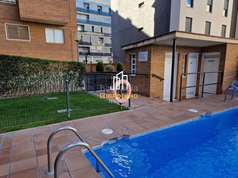 Foto 2554e6c1-5cc7-4377-b8e2-f4deb80a8bd1. Piso  en venta en Los Lirios, en Los Lirios Logroño