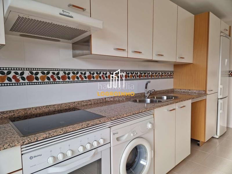 Foto 67bed669-645d-498f-9a2c-ed57a6a22534. Piso  en venta en Los Lirios, en Los Lirios Logroño