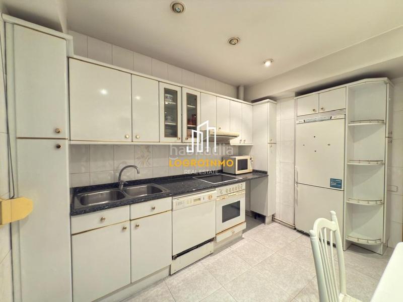 Foto 64aa99cb-da74-4f70-b5f5-8b78ff65b2a6. Appartement avec chauffage dans Gran Via Logroño