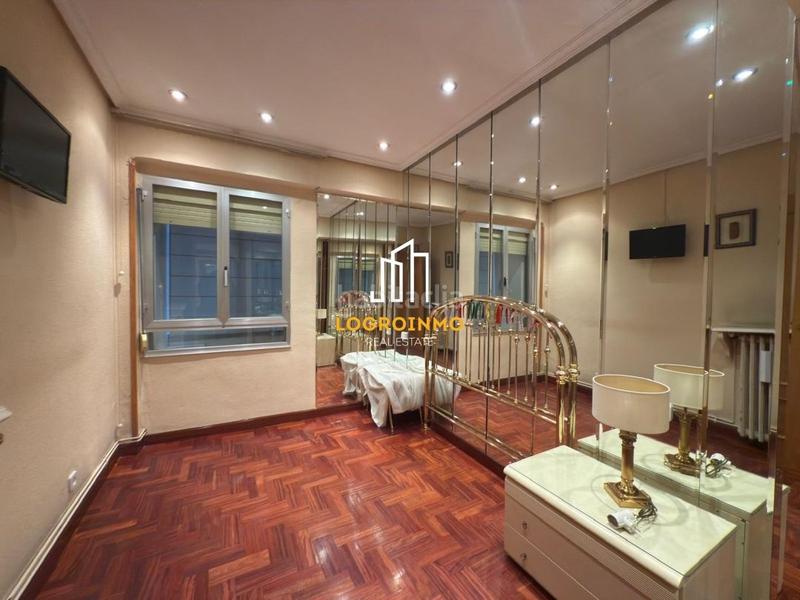 Foto 9093bc90-43c9-433b-90b2-4cc741c2f755. Appartement avec chauffage dans Gran Via Logroño