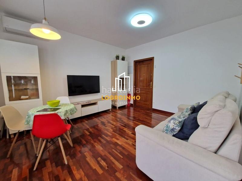 Foto 14049a21-102e-44c5-a7de-2a5e5ab428f3. Piso ático en venta en centro gran vía, en Gran Via Logroño