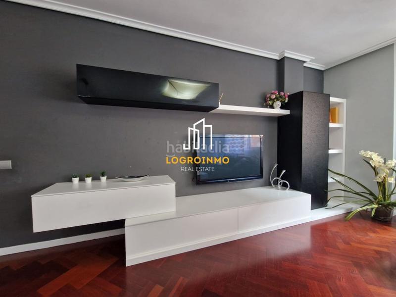 Foto 021341e4-c169-41e5-be8d-c6ec72c46e95. Pis amb calefacció aparcament a San Adrián Logroño