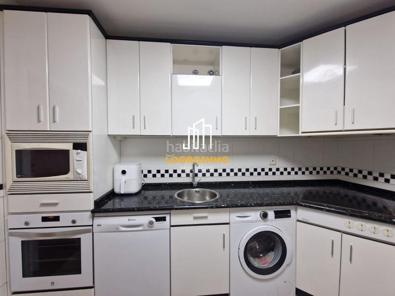 Foto 606b9dc2-c833-4360-8072-b4b5ff2a87e7. Pis amb calefacció aparcament a San Adrián Logroño