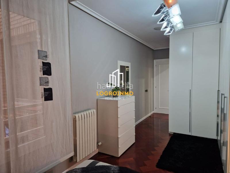 Foto a5609d7c-c78d-4cb5-a9a7-be2a86d2e9a5. Pis amb calefacció aparcament a San Adrián Logroño