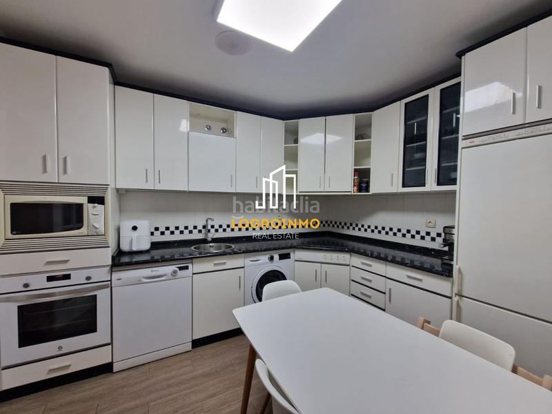 Foto ac139b88-4f55-41ff-b218-16b2691de3f1. Pis amb calefacció aparcament a San Adrián Logroño