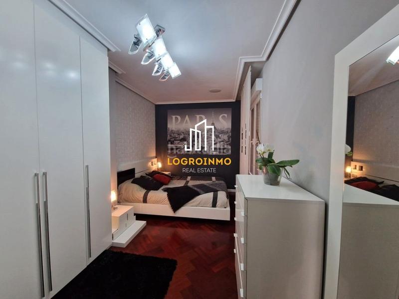 Foto c1143c9b-b560-4d0f-a368-90afc3136898. Pis amb calefacció aparcament a San Adrián Logroño