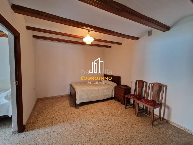 Foto 0c5922e4-6d41-436d-8b1e-eedca429155f. Haus mit heizung parking in Murillo de Río Leza