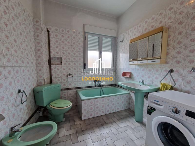 Foto 29dc6d3c-ea38-4505-953d-357e130b4f21. Haus mit heizung parking in Murillo de Río Leza