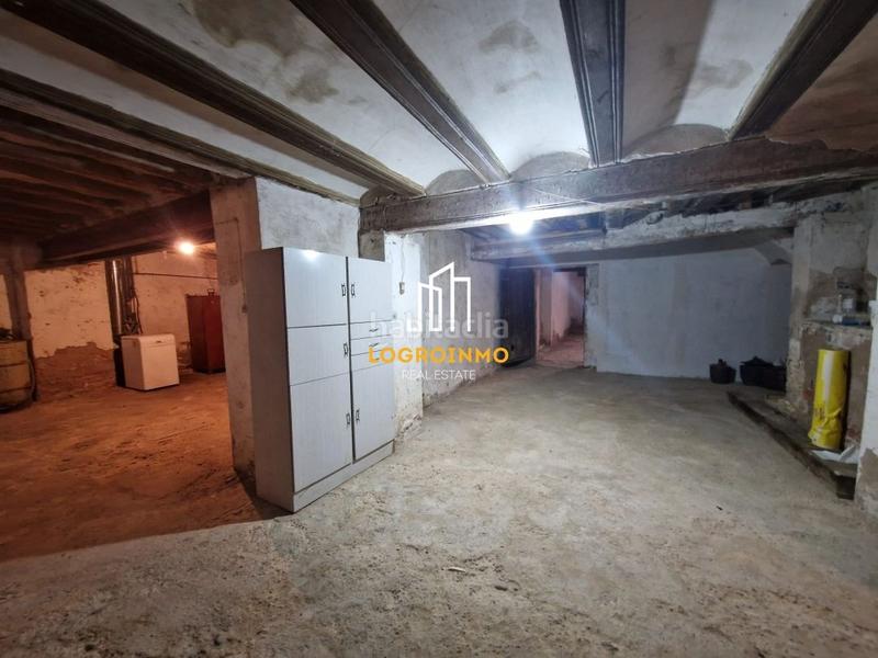 Foto 6af23dd2-b5c2-45ed-ab06-94a83c443413. Haus mit heizung parking in Murillo de Río Leza