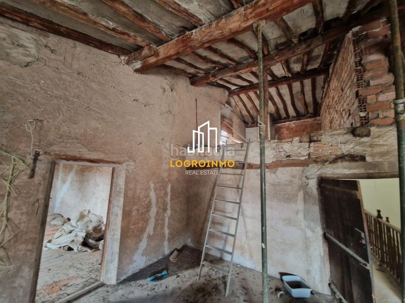 Foto 8a18e997-f73d-422c-b99a-76859253967e. Haus mit heizung parking in Murillo de Río Leza