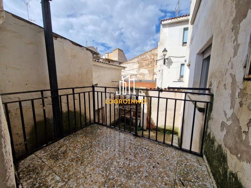 Foto b5be6cd7-caf1-4791-ad9a-a033ffa9866d. Haus mit heizung parking in Murillo de Río Leza