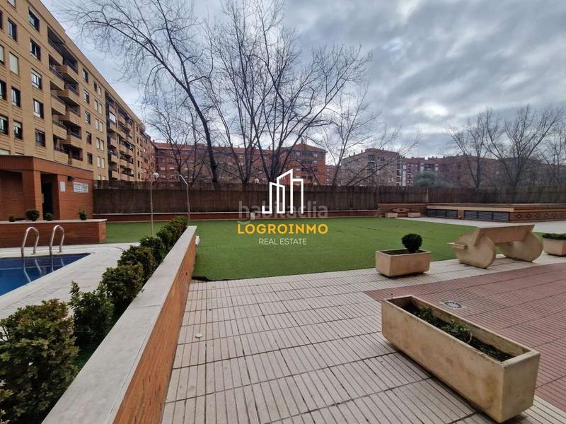 Foto 7ad8f563-28dd-49c9-83e3-e17d058d78b8. Pis amb calefacció aparcament piscina a Cascajos - Piqueras Logroño