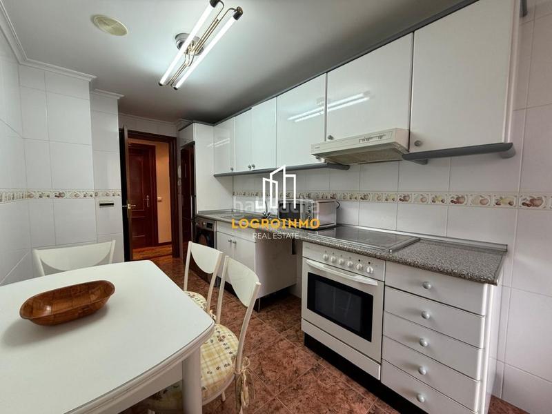 Foto 86b7a6c2-8cf2-47a5-b902-0ecca2c42275. Pis amb calefacció aparcament piscina a Cascajos - Piqueras Logroño