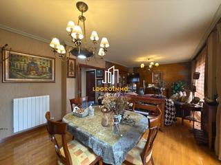 Casa a Lardero. Unifamiliar en venta en carretera de soria, lardero