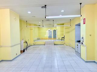 Local Comercial en Residencia
