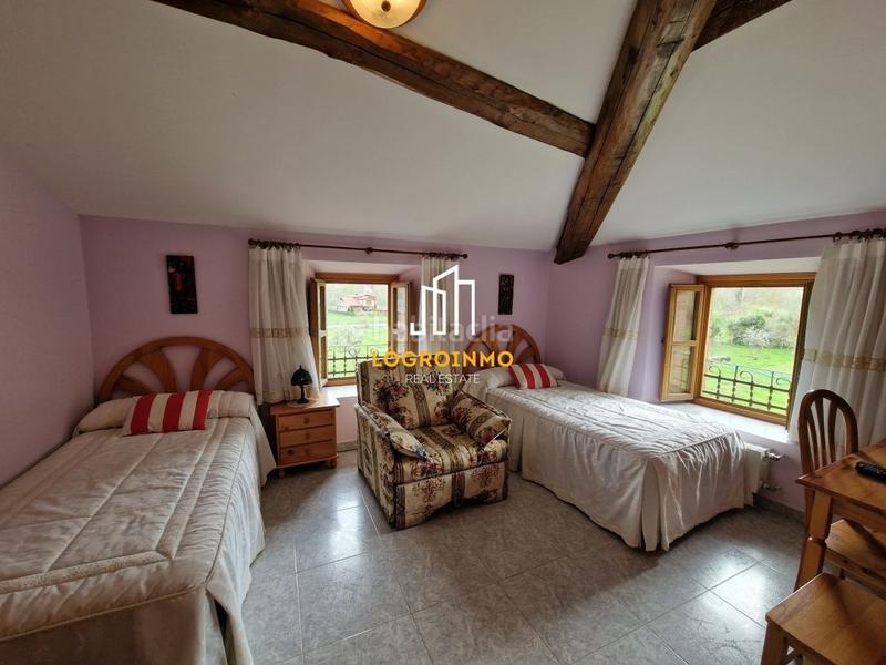 Foto 2db6dc66-3cf9-49a6-a677-811b8738587d. Pis amb calefacció aparcament a Ojacastro