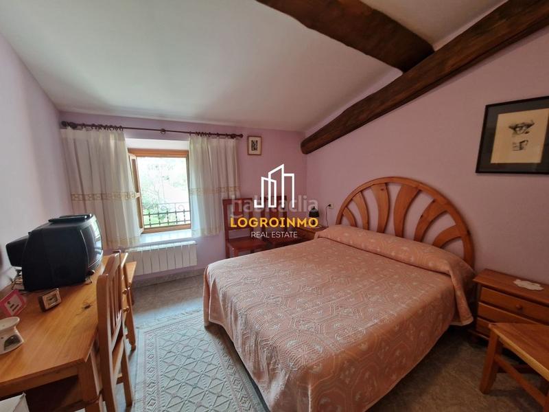 Foto af95ad3f-f041-467c-a20f-303819be699d. Pis amb calefacció aparcament a Ojacastro