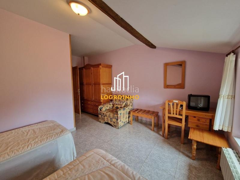 Foto b039f803-25d5-400b-b09a-d6b3c4b2d2cd. Pis amb calefacció aparcament a Ojacastro