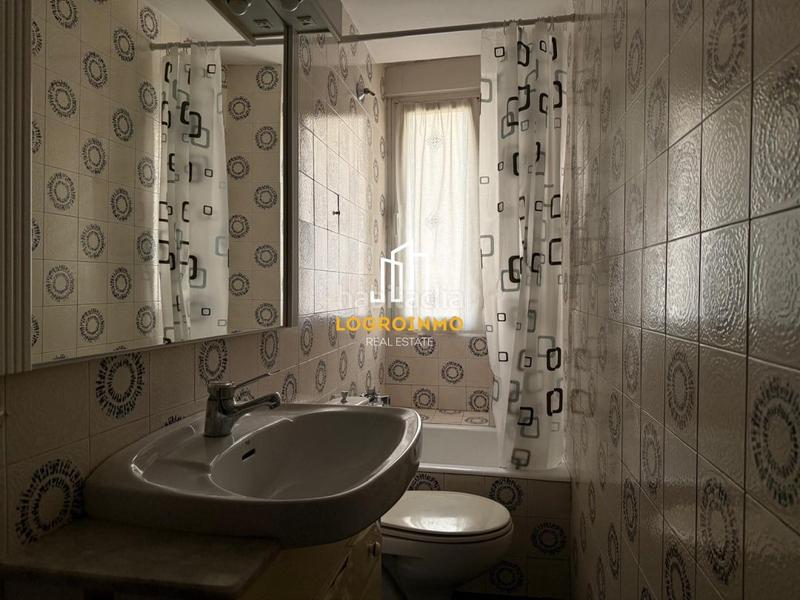 Foto 9b1f1156-d218-4868-8069-35d91a3e20d3. Appartamento con riscaldamento in Residencia Logroño