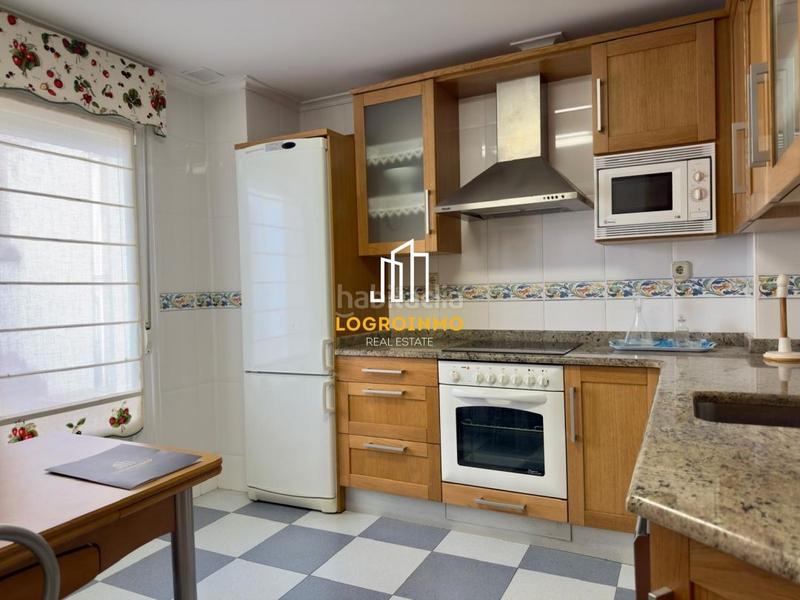 Foto a6cc022a-72e9-4110-aed1-93f5939ff48e. Casa  en el centro de oyón, álava en Oyón / Oion