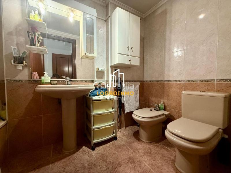 Foto 2ed2bff9-b724-4c2a-825b-fc57f69919f8. Pis amb calefacció a San Adrián Logroño