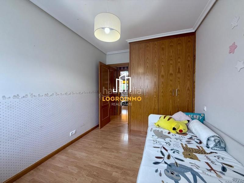 Foto d9dd082e-817b-498c-8140-fd89cca098ed. Appartamento con riscaldamento parcheggio piscina in Logroño