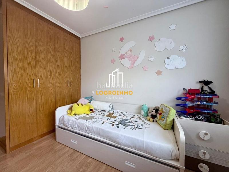 Foto e02b25b1-054c-47e3-a3d1-7d5af0aded63. Appartamento con riscaldamento parcheggio piscina in Logroño