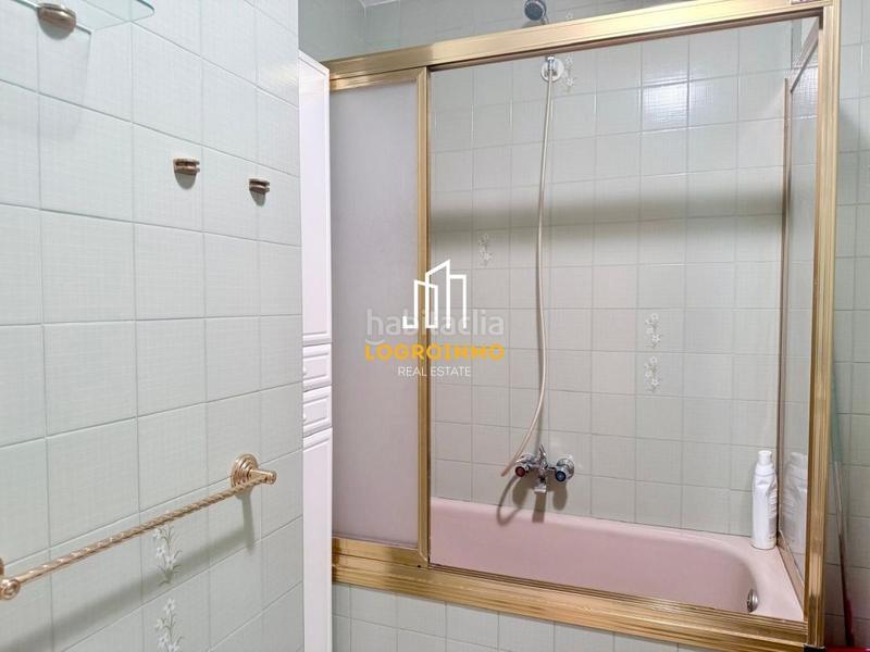 Foto 70f699bc-9ea8-4da6-873a-50f0cf8d8c3e. Piso  en venta en zona avda de la paz, en San Millán - Ayuntamiento Logroño