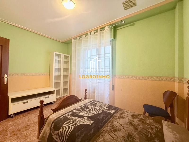 Foto d1915c5a-adf5-4d13-9a3e-08a3e15f481c. Piso  en venta en zona avda de la paz, en San Millán - Ayuntamiento Logroño