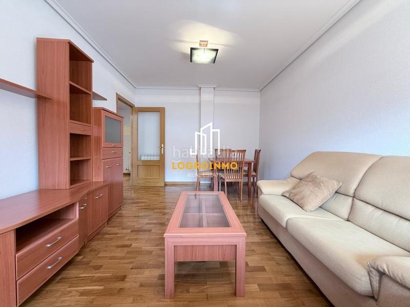 Foto 3d4c68f4-a915-465d-a0de-988f5ec6f858. Location appartement avec chauffage parking dans Cascajos - Piqueras Logroño