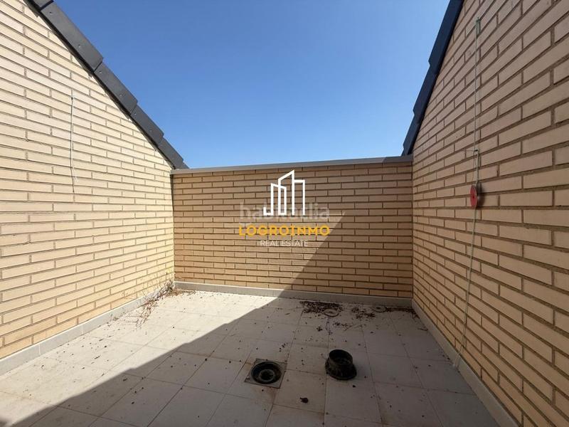 Foto a0e9a921-0894-4bfb-a469-fcb4bd2940a5. Dúplex  a estrenar en venta en Villamediana de Iregua
