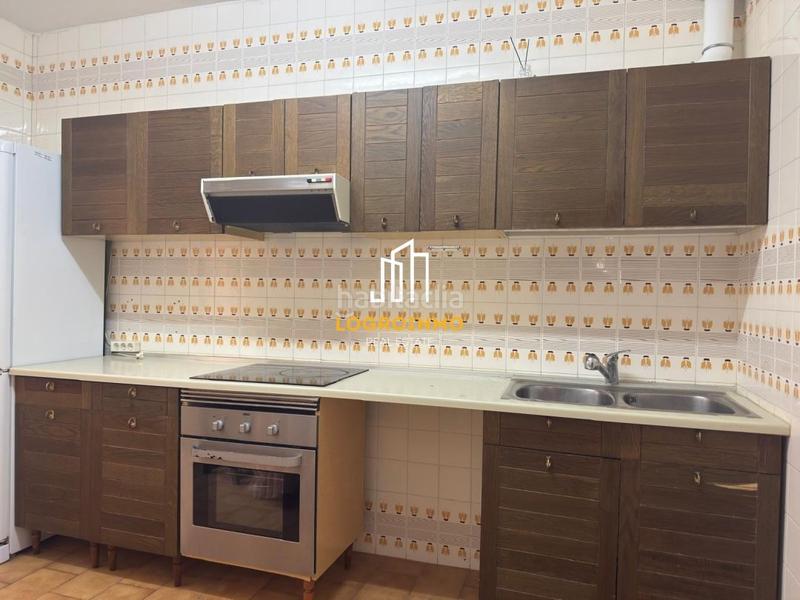 Foto 6e60c41e-fdf3-4b0b-a144-8196340b9af0. Flat with heating in Oeste Logroño