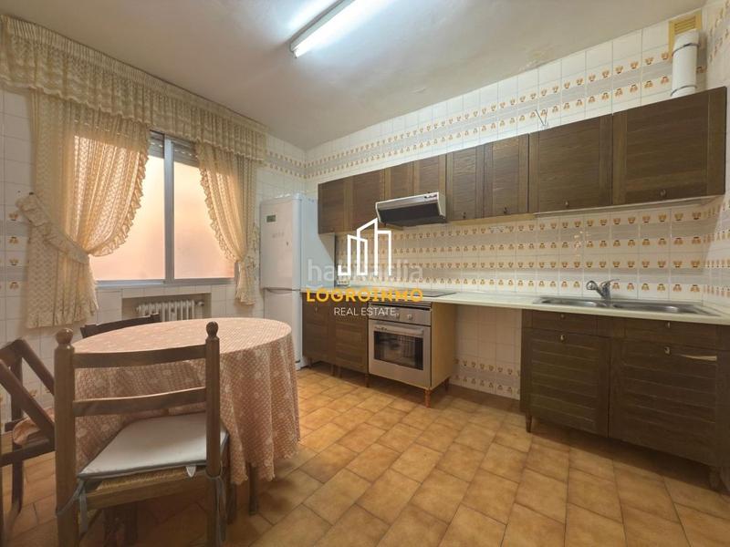 Foto ddfb559b-3ff1-49ad-a433-d0e6598ad600. Flat with heating in Oeste Logroño