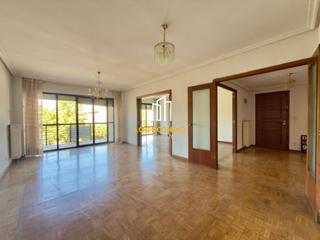 Appartement à Gran Via. Piso en venta en vara de rey, logroño