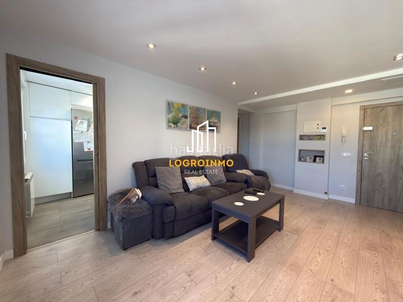 Foto d745fe20-e5df-48d3-a5c6-f4bf93442ba3. Appartamento con riscaldamento in San Millán - Ayuntamiento Logroño