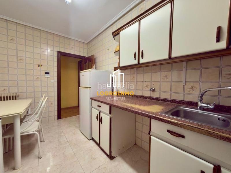 Foto 43f9cfaf-663f-4eef-8d4d-c46c6e104fef. Appartement avec chauffage parking dans Juzgados Logroño
