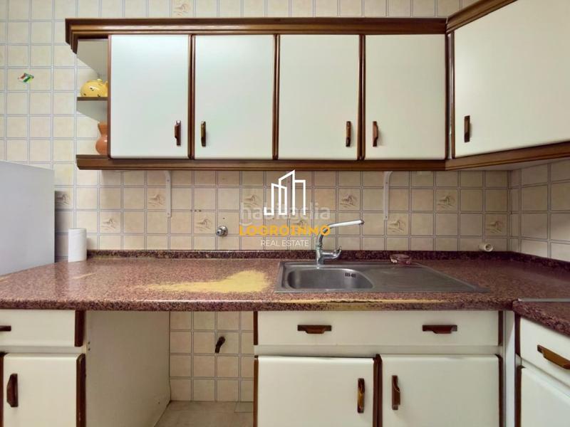Foto 574c17fe-7adc-4b43-bc3e-44f87639f223. Appartement avec chauffage parking dans Juzgados Logroño