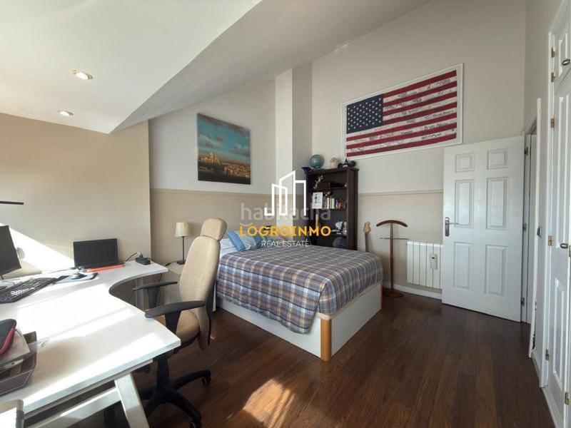 Foto 255edd38-de47-41e6-a3b8-0f7b93d9d7a0. Pis amb calefacció aparcament piscina a Villamediana de Iregua