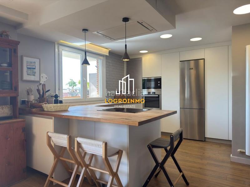 Foto 6335db80-9994-442c-bc61-75ba3c3a484d. Pis amb calefacció aparcament piscina a Villamediana de Iregua