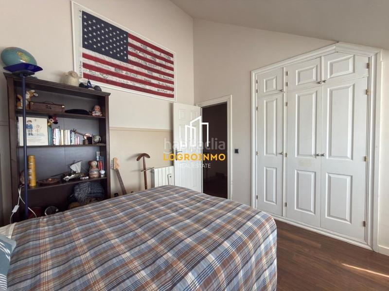 Foto bcc6ff5d-bda1-4a76-91cc-c01a27cb0146. Pis amb calefacció aparcament piscina a Villamediana de Iregua