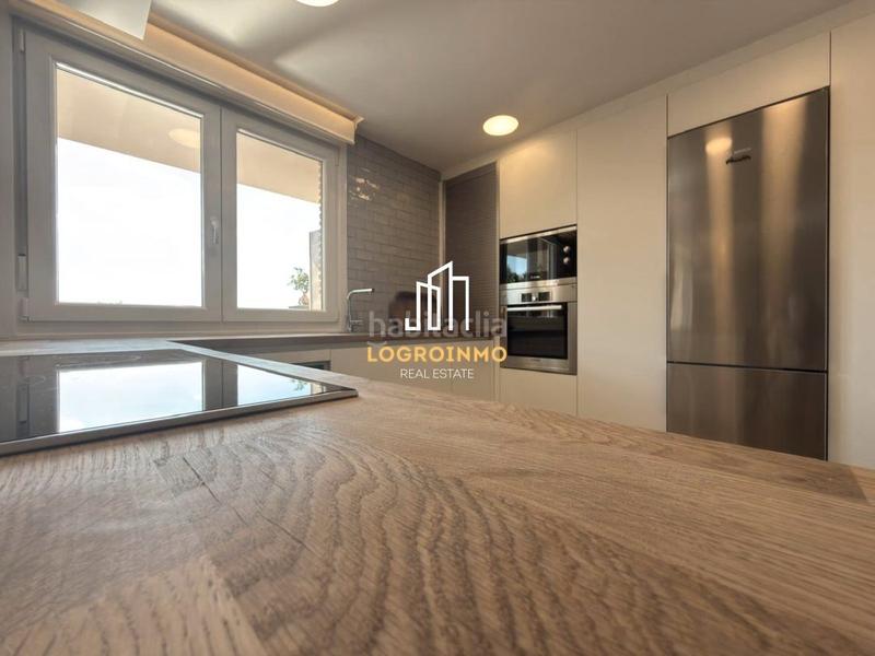 Foto c79d3ba2-7e16-4520-a536-f084a38cc36e. Pis amb calefacció aparcament piscina a Villamediana de Iregua