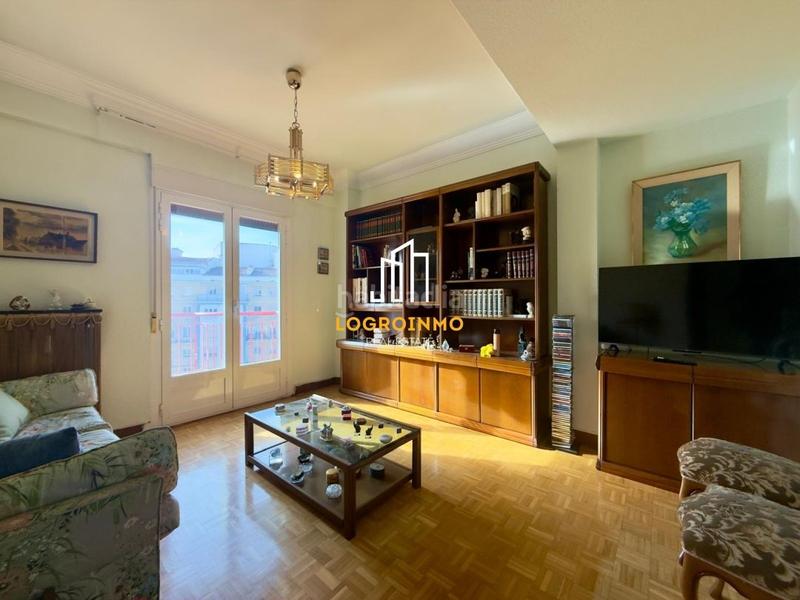 Foto 6f1dc93e-4e23-4cc5-afae-02f167be3118. Pis amb calefacció a Gran Via Logroño