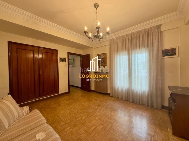 Foto 81e76eb1-3486-4914-b019-e071f2eaa09d. Pis amb calefacció a Gran Via Logroño