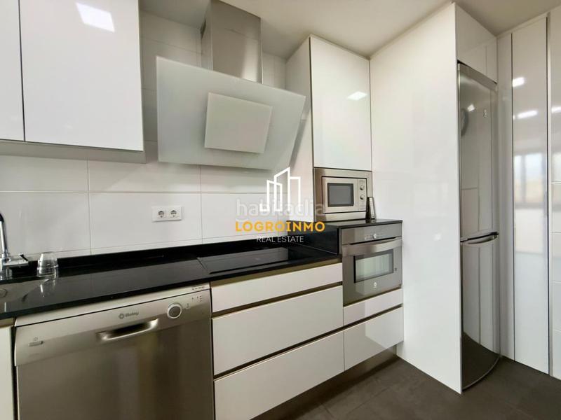 Foto 3c177317-aa64-4b28-8781-49a169cb7f44. Pis amb calefacció aparcament a Gran Via Logroño