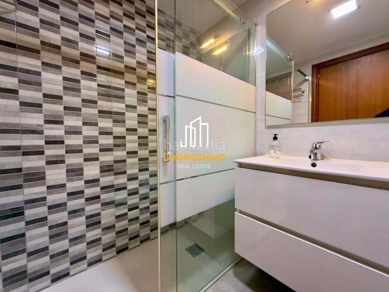 Foto 415cc664-ec1c-4ed7-a4b9-bd5fcf4e95f1. Pis amb calefacció aparcament a Gran Via Logroño