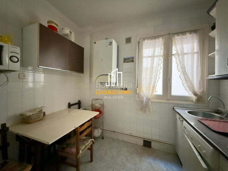 Foto cd5931ec-2184-4211-95af-f43dd0bdd84a. Appartement avec chauffage dans Jesuitas Logroño