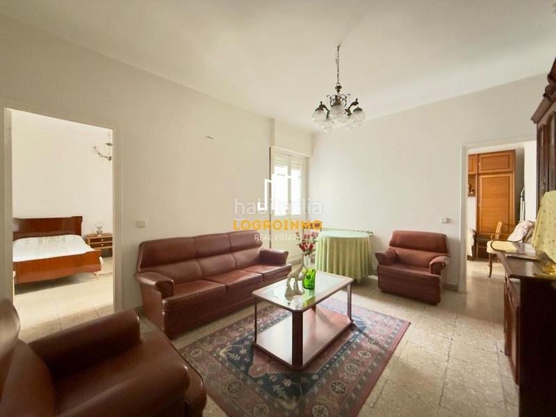 Foto fdb5ee75-3c96-40dd-9cfc-7e04ee2f5387. Appartement avec chauffage dans Jesuitas Logroño