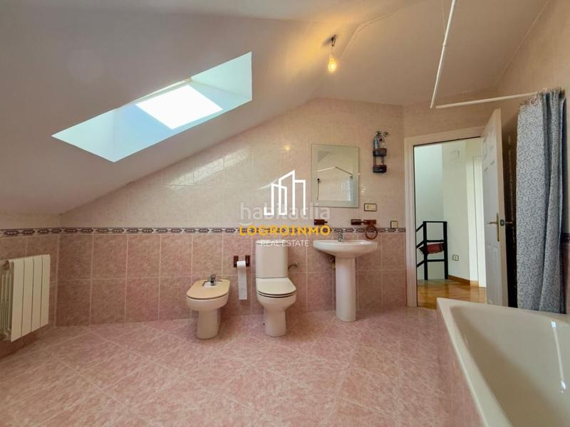 Foto 55de5b63-10ac-47c6-9fcc-fd4255cece7c. Appartamento con riscaldamento parcheggio in Villamediana de Iregua